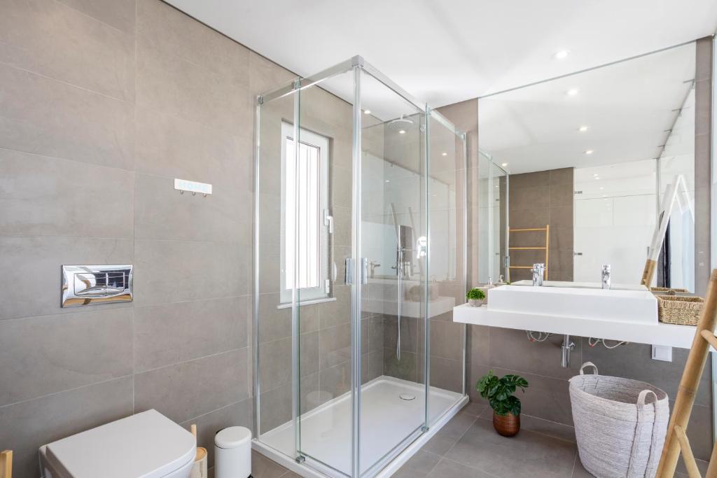 Stylish 3-Bedroom Villa Haven with a Private Pool 3