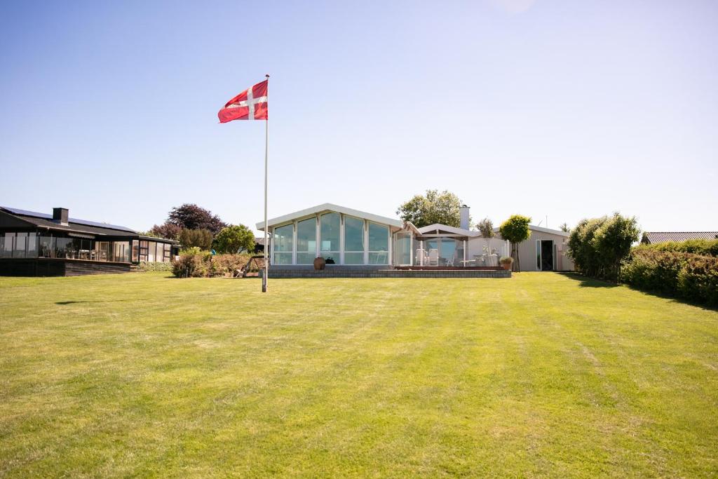 Strandhuset. 1