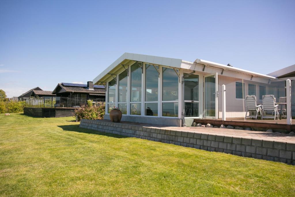 Strandhuset. 4