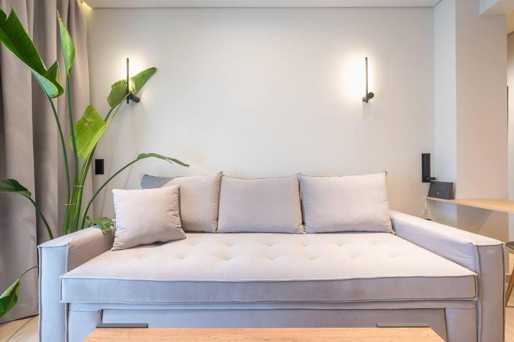 Stylish And Cozy Home 8