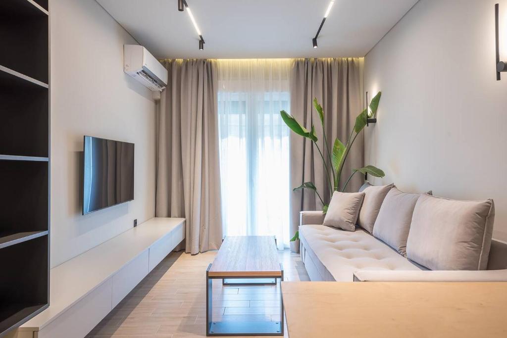 Stylish And Cozy Home 5