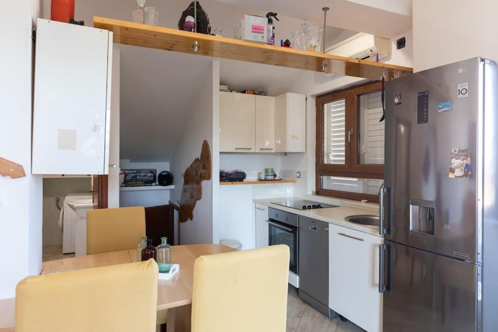 Bright And Light Apartments 4