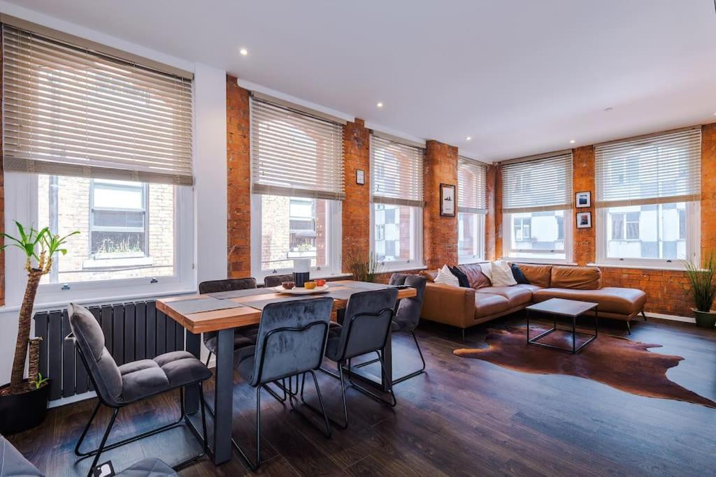 Incredible 3Bed Townhouse, Rooftop Patio, Sleeps 6 5