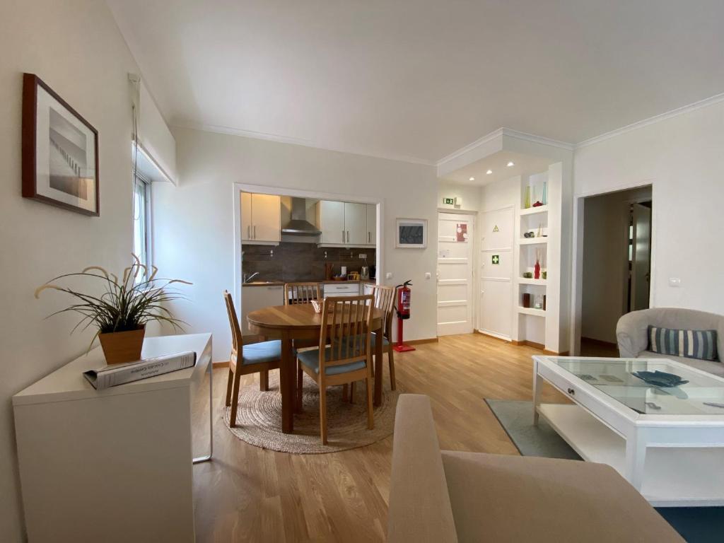 Rainha - Holiday Rental in Cascais Centre 1