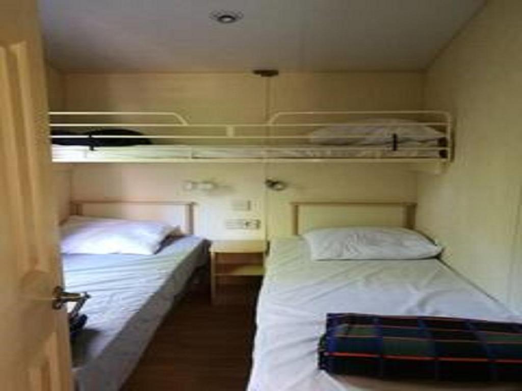 Photo de la galerie de l'établissement 45 mn de Paris, mobilhome 2 Ch familliale & travailleurs, à Saint-Chéron