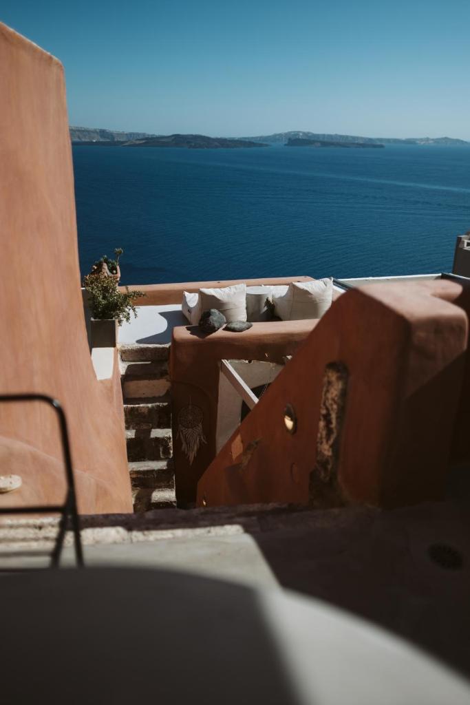 Alafouzou Cave Loft 4