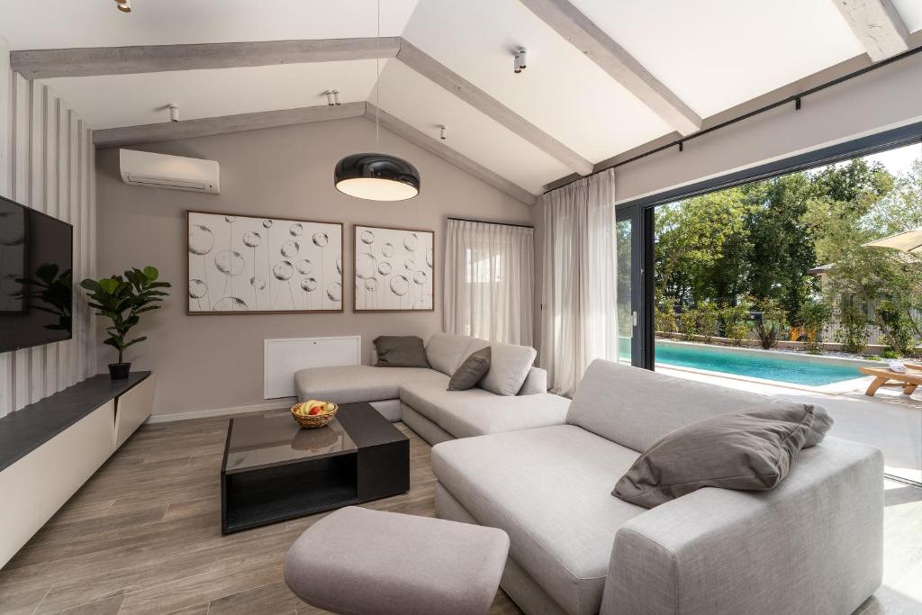 Villa Ursaria - Deluxe Istrian Escape 4
