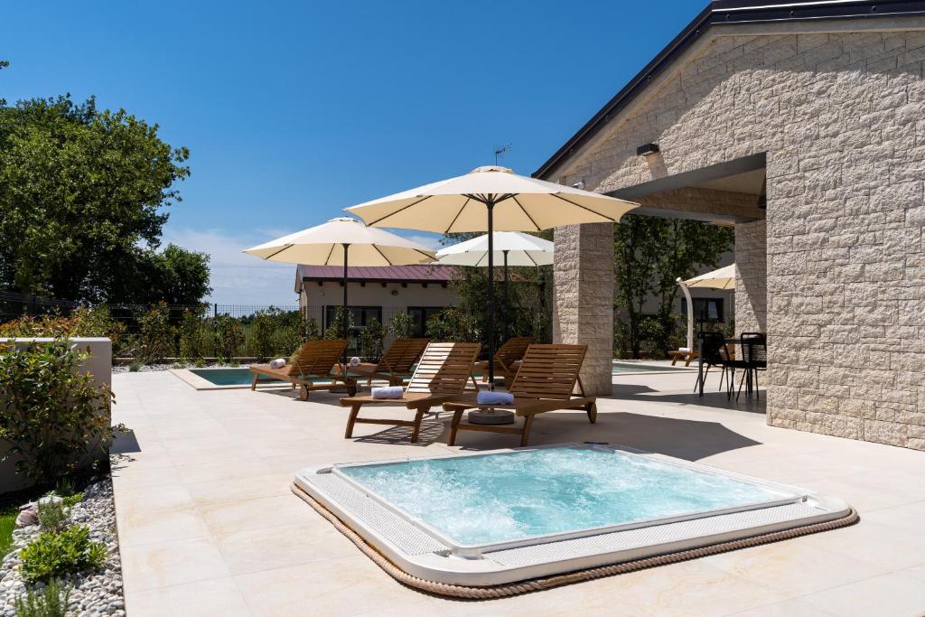 Villa Ursaria - Deluxe Istrian Escape 7