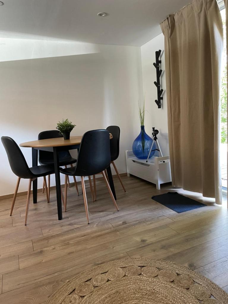 Maja's Sunrise Haven 8