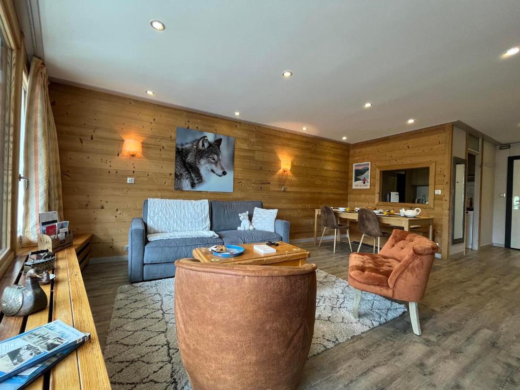 Appartement moderne avec balcon, WiFi et cuisine équipée - FR-1-694-168
