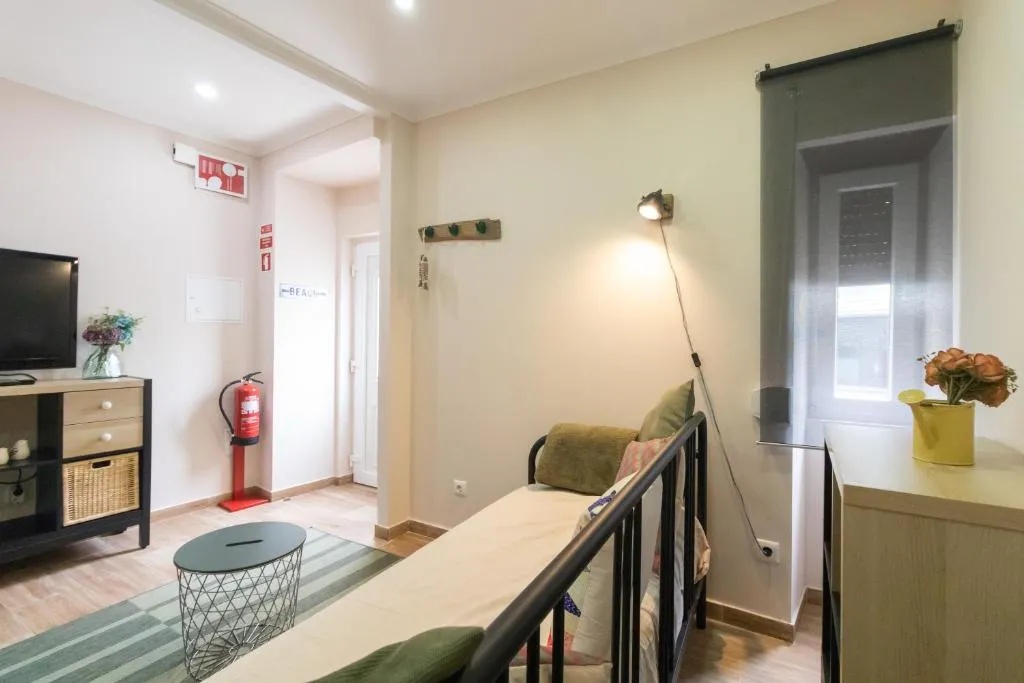 SaltWater Peniche Apartments 2