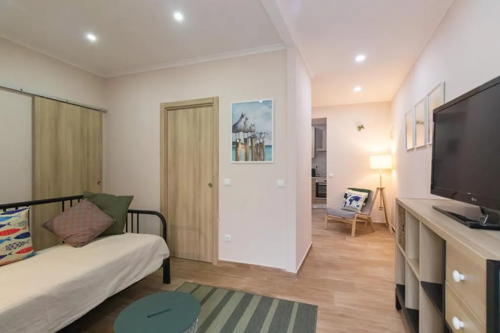 SaltWater Peniche Apartments 6