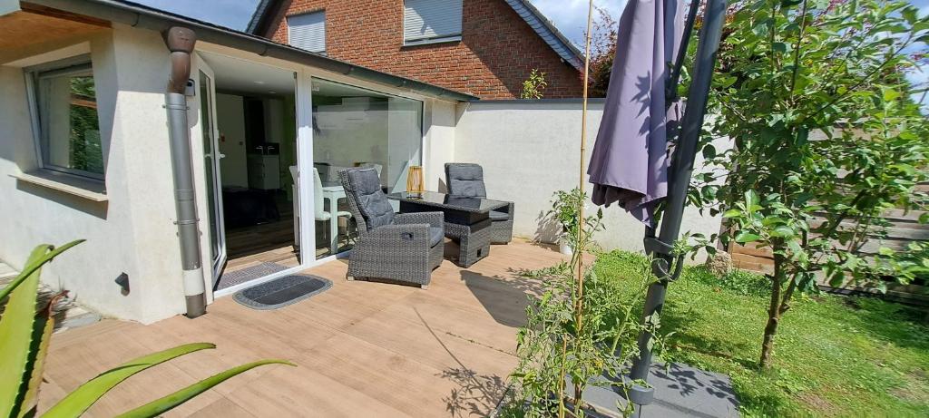 All-in-One Apartment mit eigener Sonnenterrasse im Garten 6