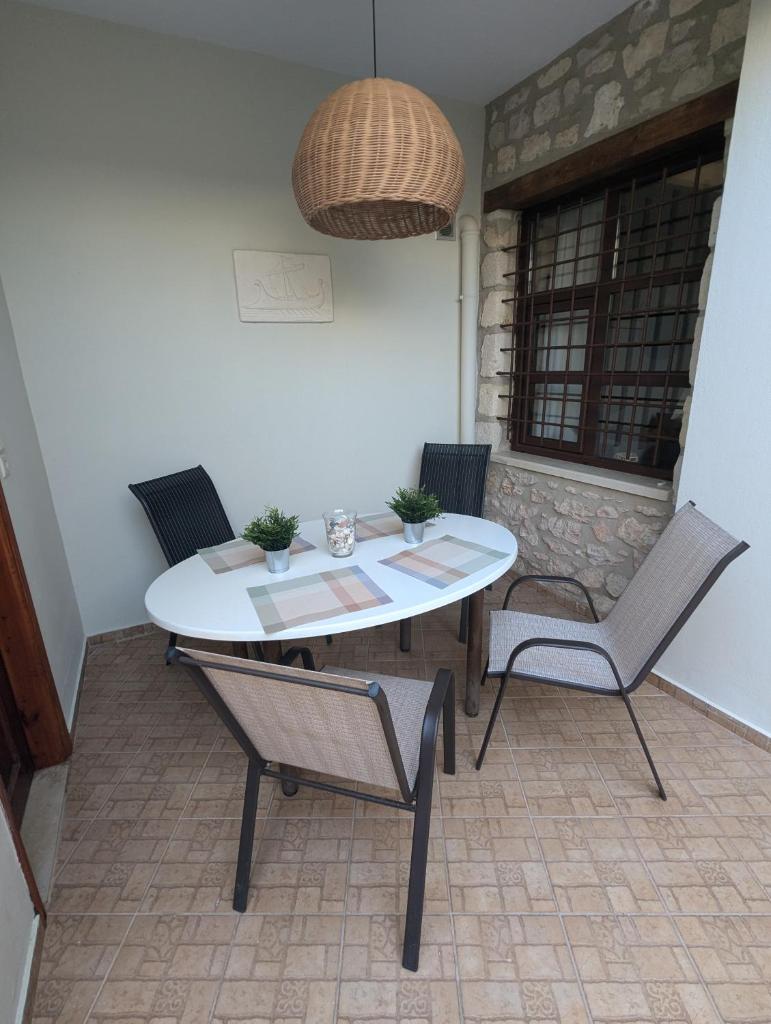 Casa Leone, whole house with private pool! 8