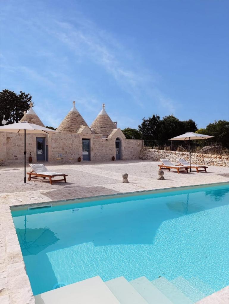 Trulli Fortunato private, heated swimming pool