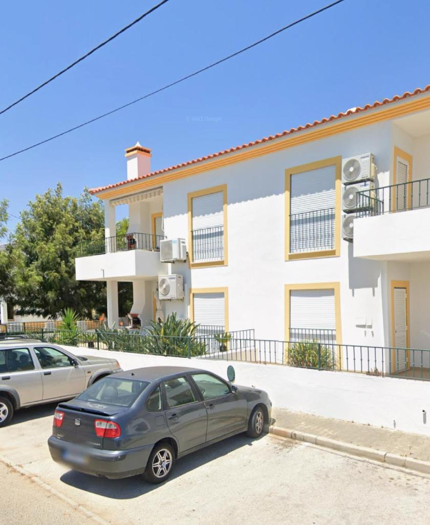 Estrada de, Urbanizacao,edificio laranjal,apartment 18,vale carro, 8200-596 7
