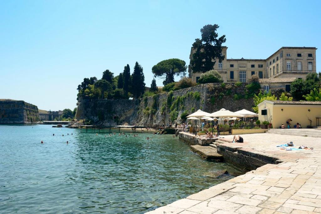 Fill In Luxury Apartment, Corfu Old Town 6