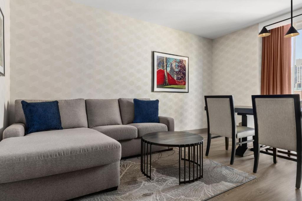 Courtyard by Marriott New York Manhattan/Chelsea Image