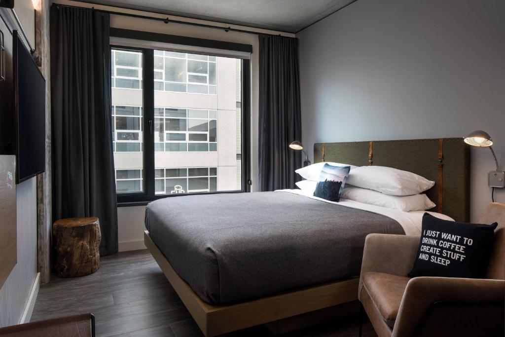 MOXY Seattle Downtown Image