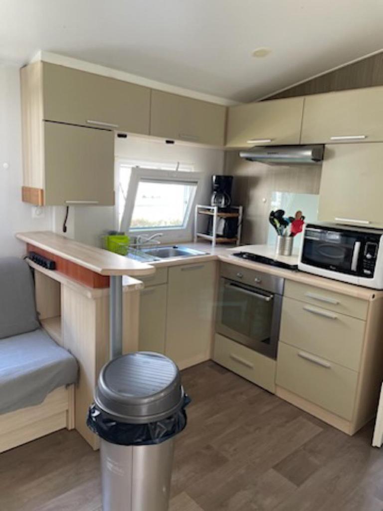 Photo de la galerie de l'établissement Mobil-home Kapa - proche mer, à Les Moutiers