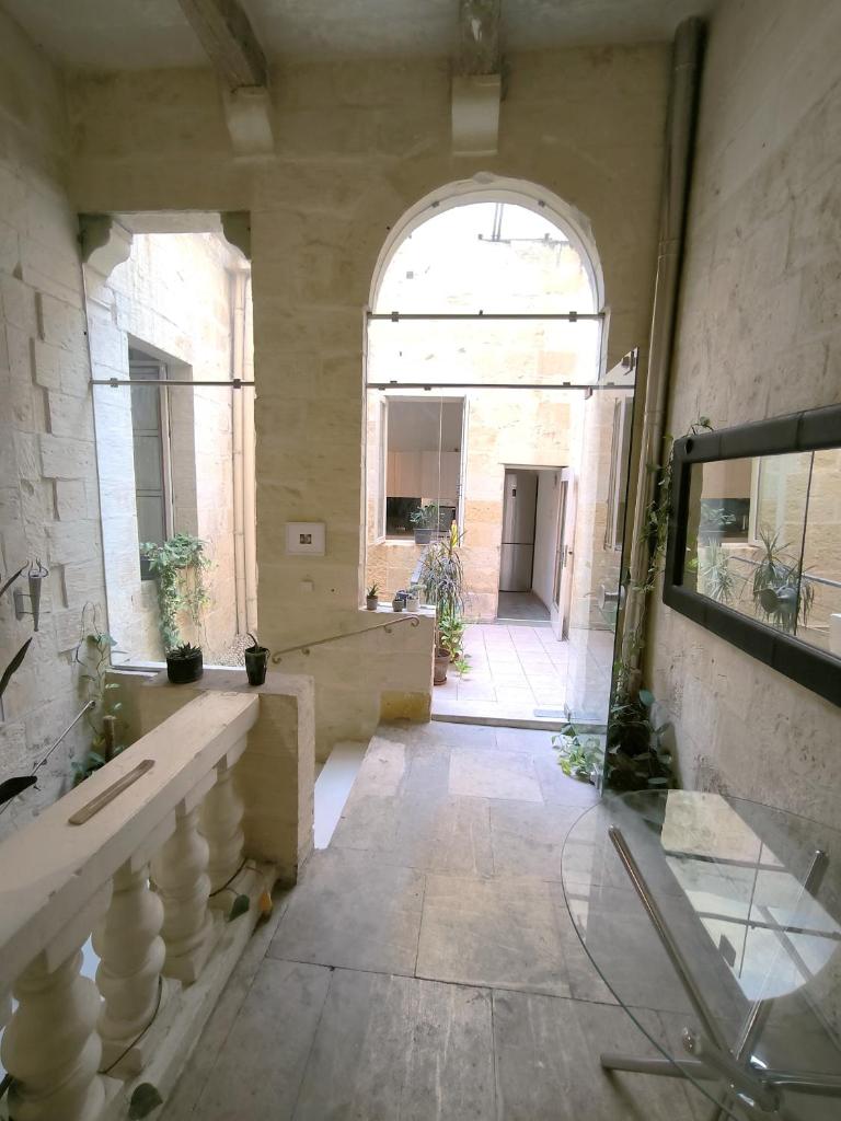 Stunning Valletta 3 Bedroom Town House 3