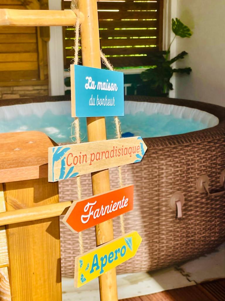 Magnifique haut de villa spacieux campagne,Jacuzzi 1