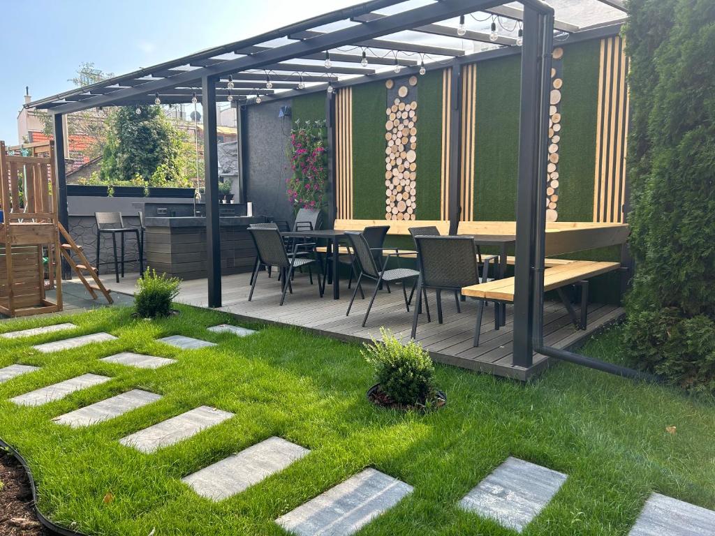 LEO Apartment FREE PARKING - President Palace 2