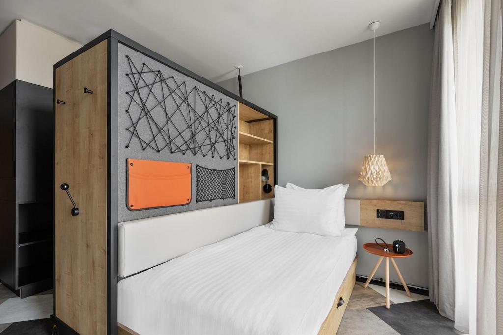 Stay KooooK Geneva City - Online Check In 2
