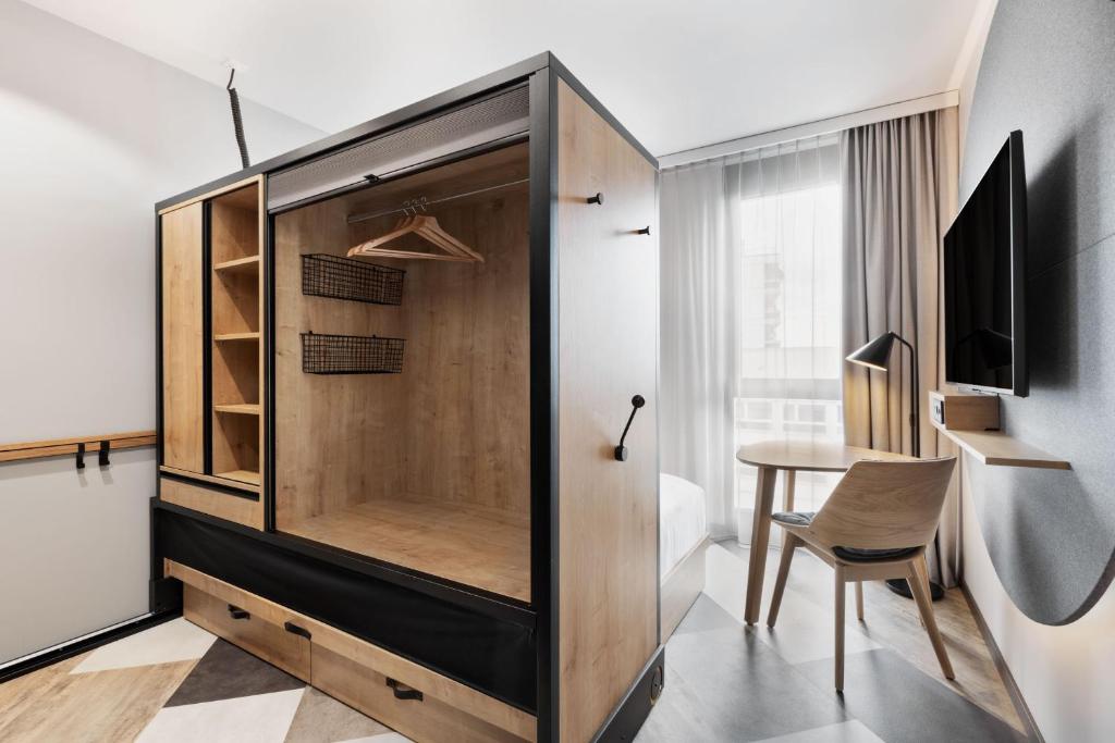 Stay KooooK Geneva City - Online Check In 3