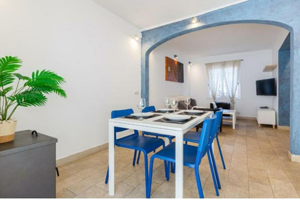 La Casita de Caldetes 8