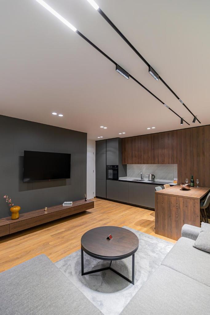 Prado Apartments 1