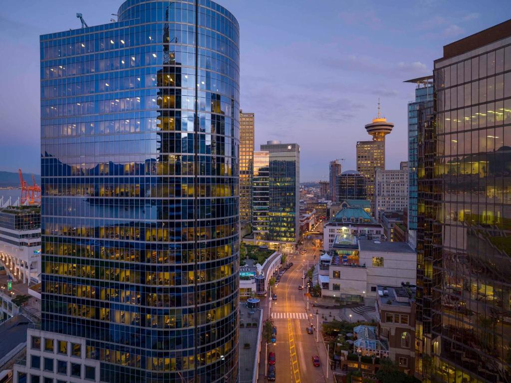 Fairmont Pacific Rim Image