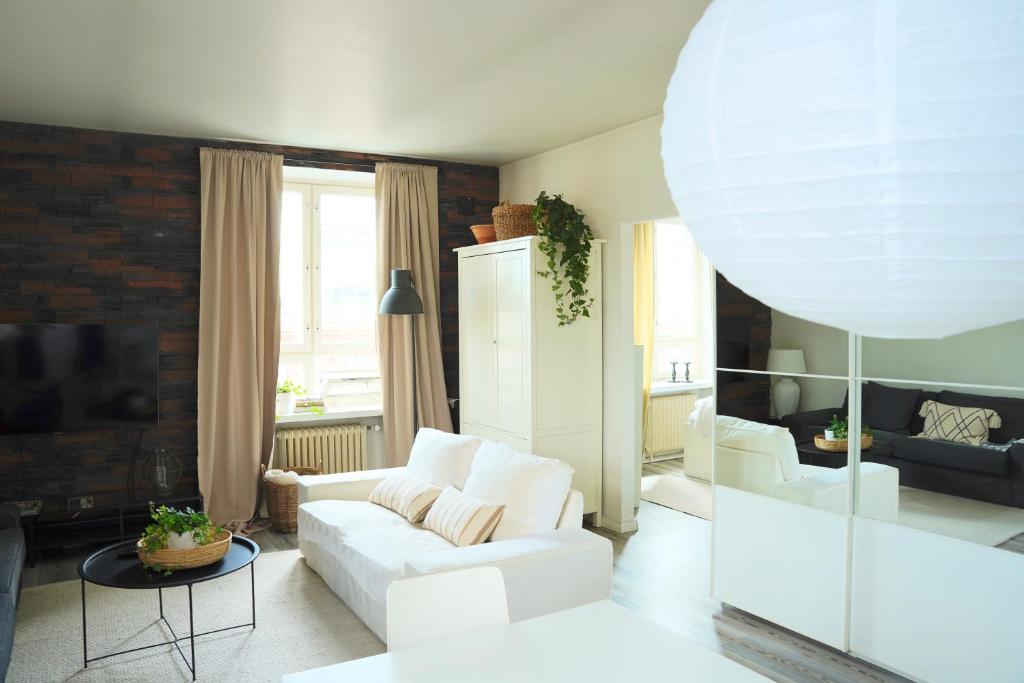 Hima Apartment Stockholm with parking 5