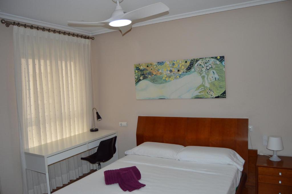 Avenida de Alicante en Elche con Wifi, Smart TV, Aire Acondicionado 2