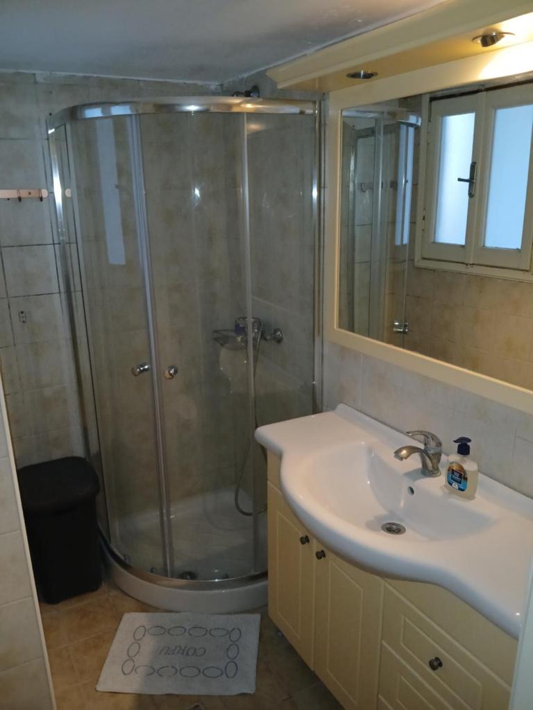 Cleopatras house corfu center apartment 3