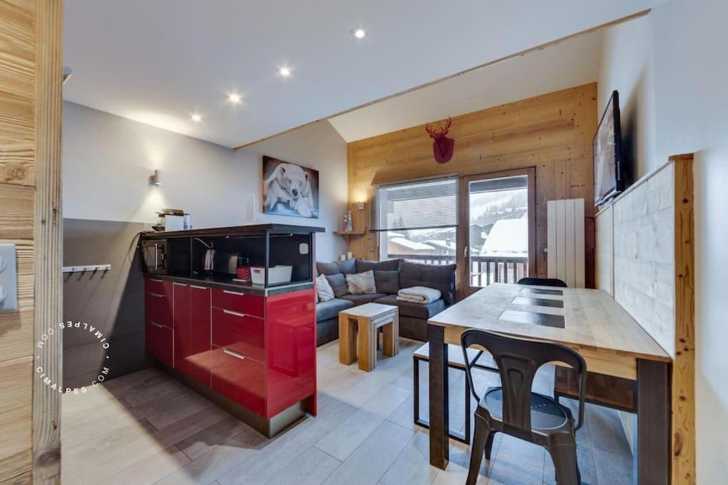 Appartement Val d Isère Centre 4 pièces parking 8 personnes 5min à pied du front de neige