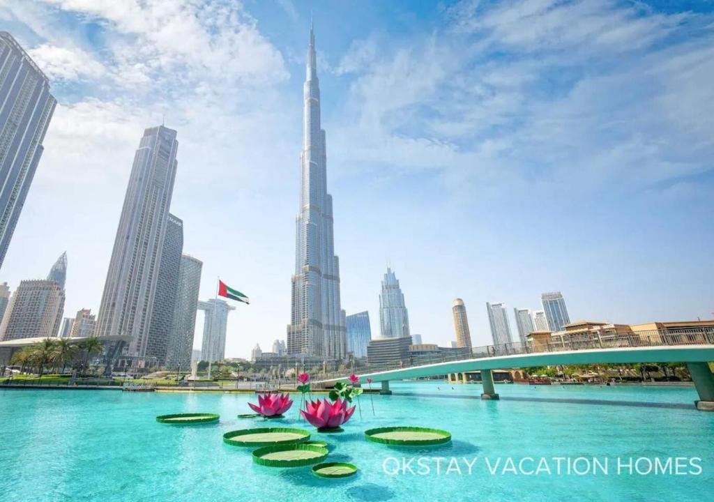 Burj Khalifa View Downtown Gem, 8 Minutes Walk to Dubai Mall
