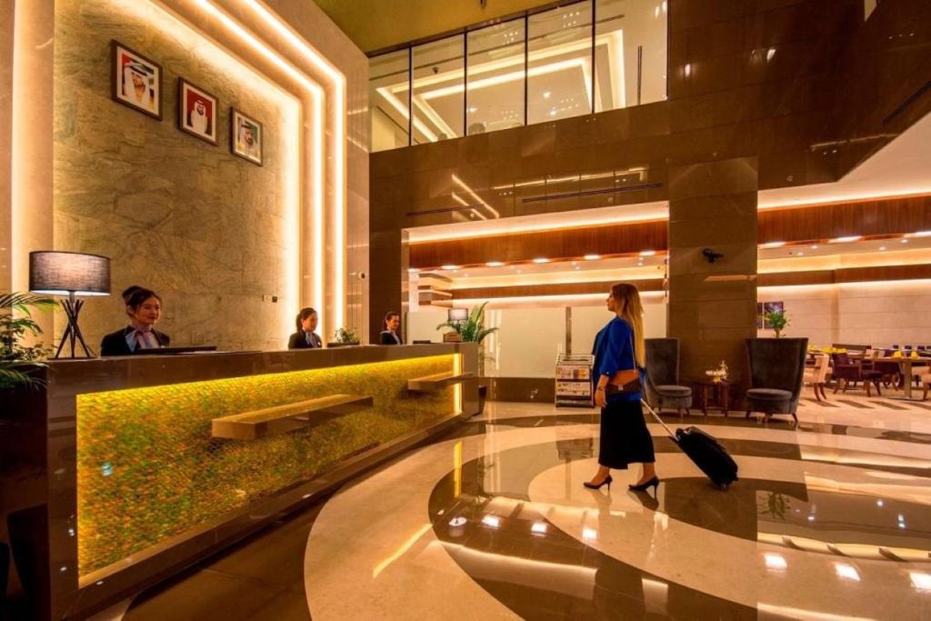 Golden Tulip Media Hotel Image