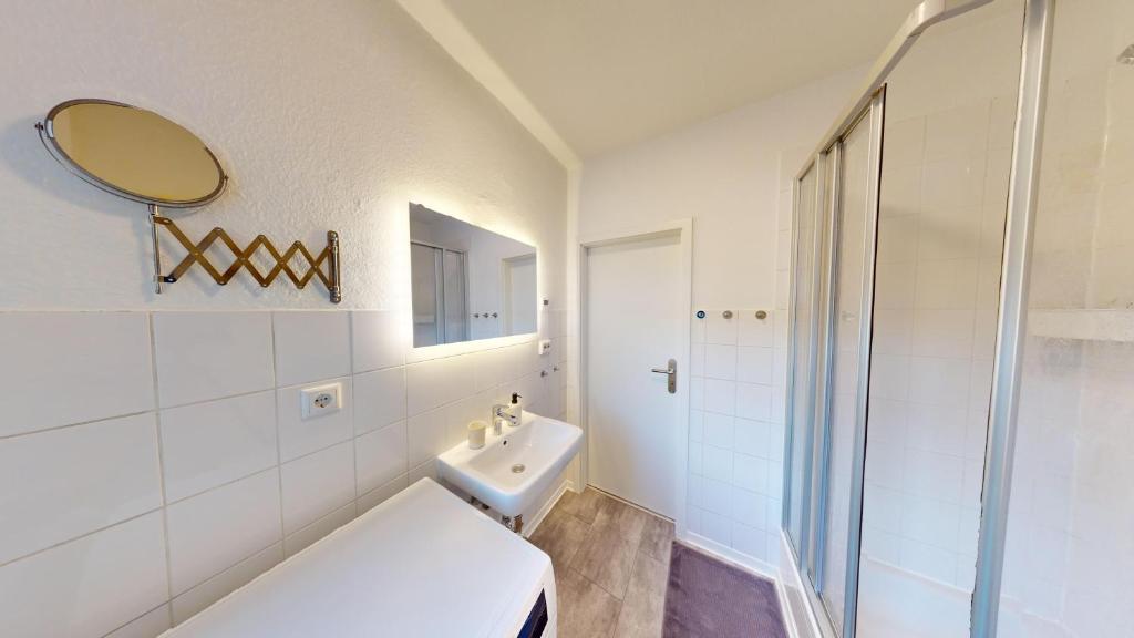 CozyHome Apartment House 8