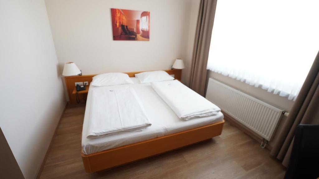 NOVAPARK Flugzeughotel Graz 5