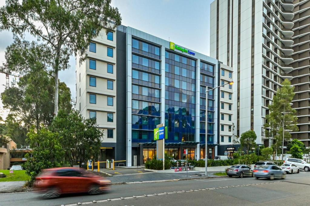 Holiday Inn Express Sydney Macquarie Park, an IHG Hotel Image