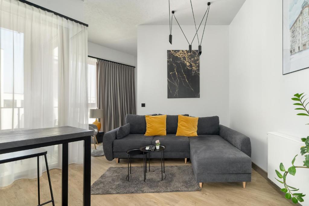 Rodzinne Studio dla 5 osób Poznań Klimatyzacja by Noclegi Renters 1