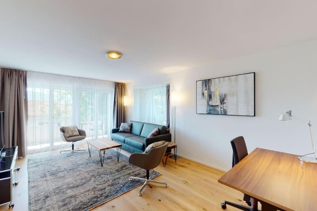 Exceptional 1BR flat - Sun 3 5