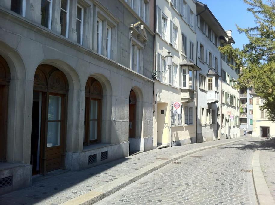 Charming studio in old town - UZ 12 6