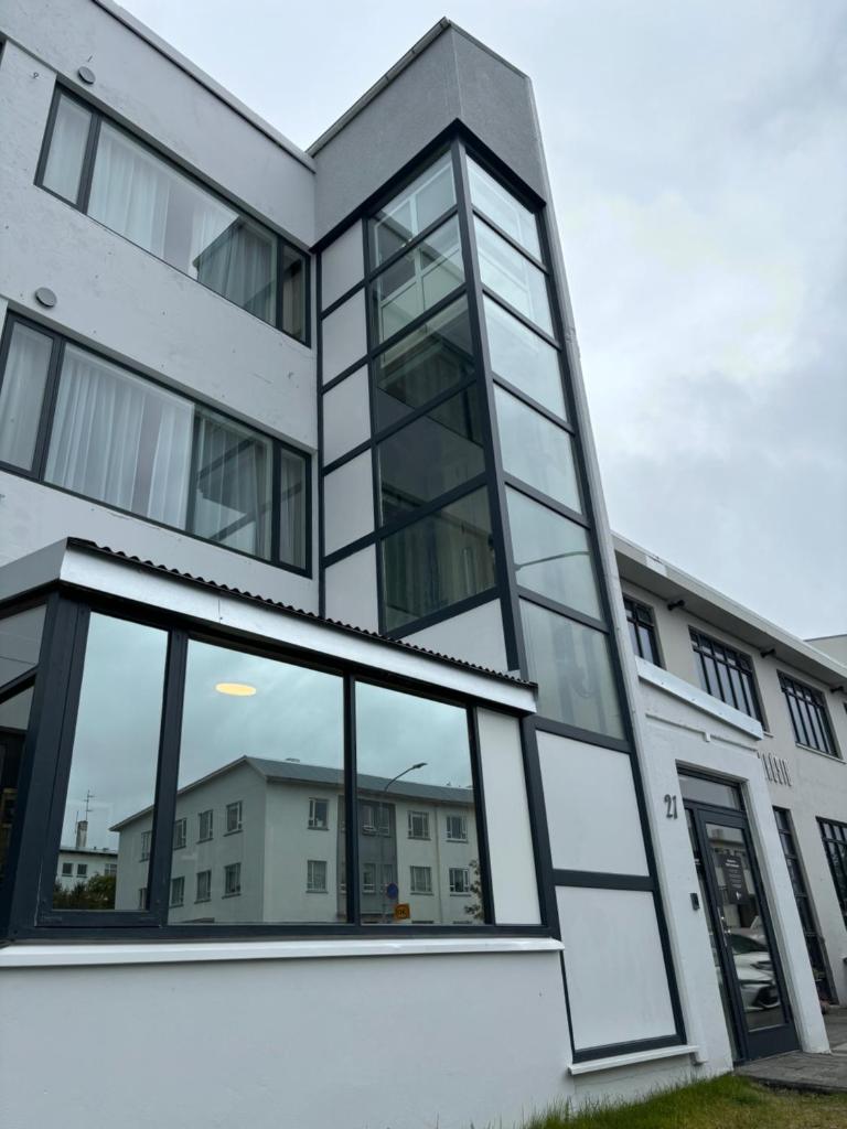 Frost Apartments by Heimaleiga 6