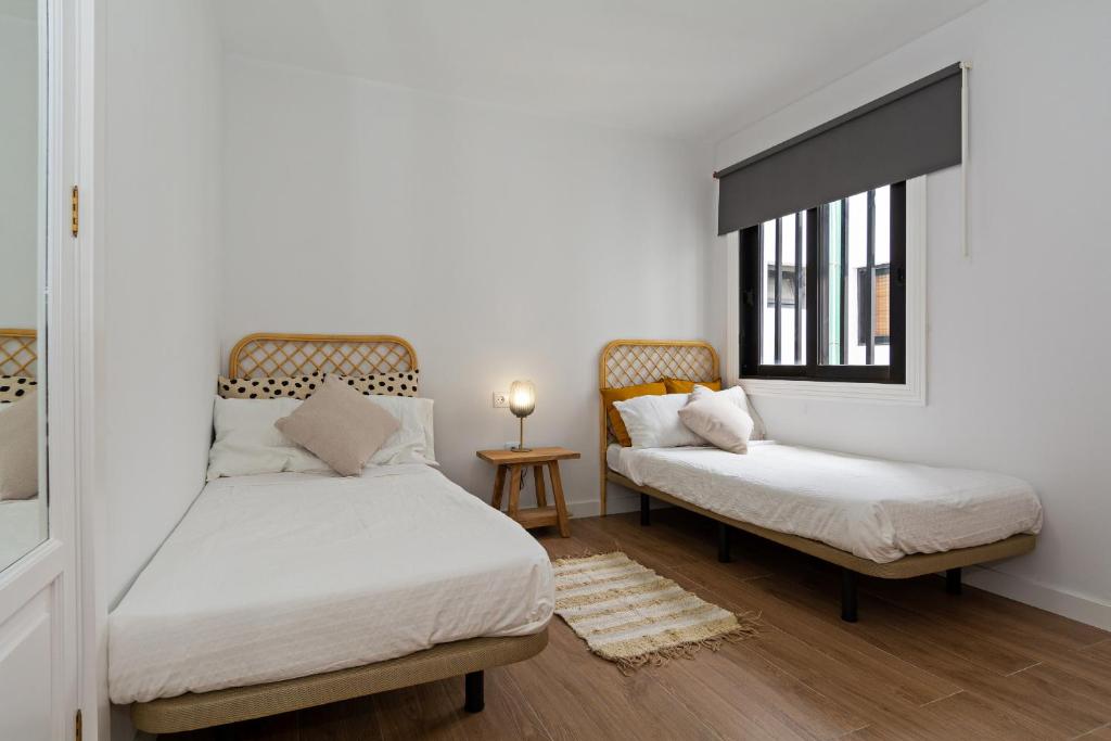 Luxury Ocean Views 2BR House - Private Parking 2