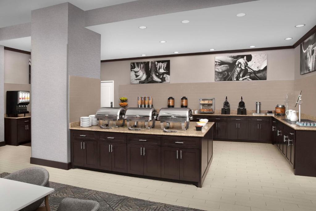 Homewood Suites Dallas Downtown Image