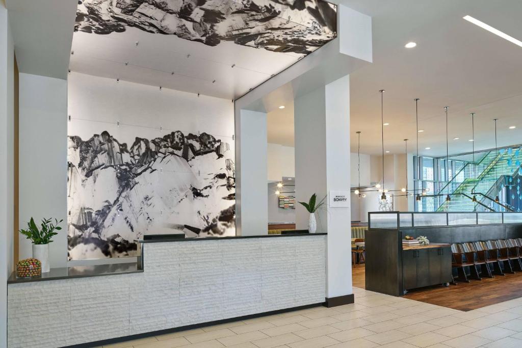 SpringHill Suites by Marriott Denver Downtown Image