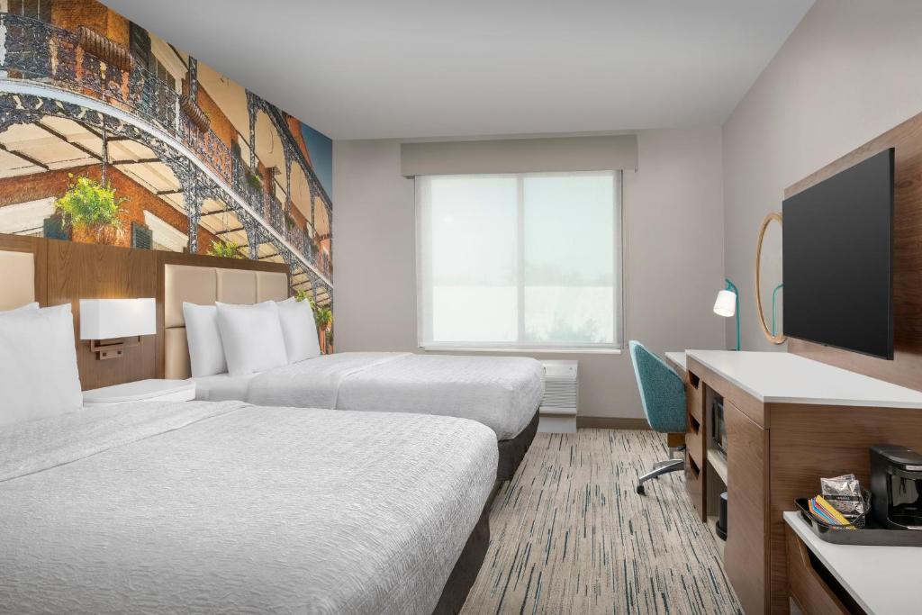Hampton Inn New Orleans French Quarter Market Area Image