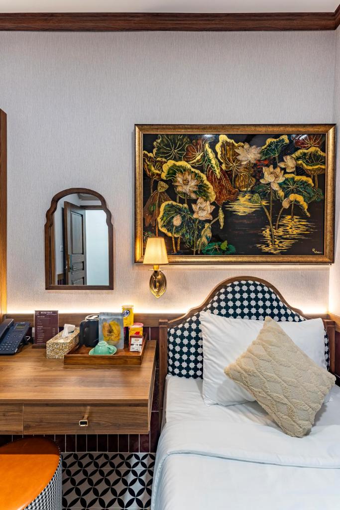 White Lotus - Heritage Hotel